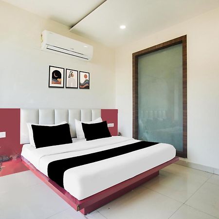 Отель Super Collection O Amritsar Near Railway Station Экстерьер фото