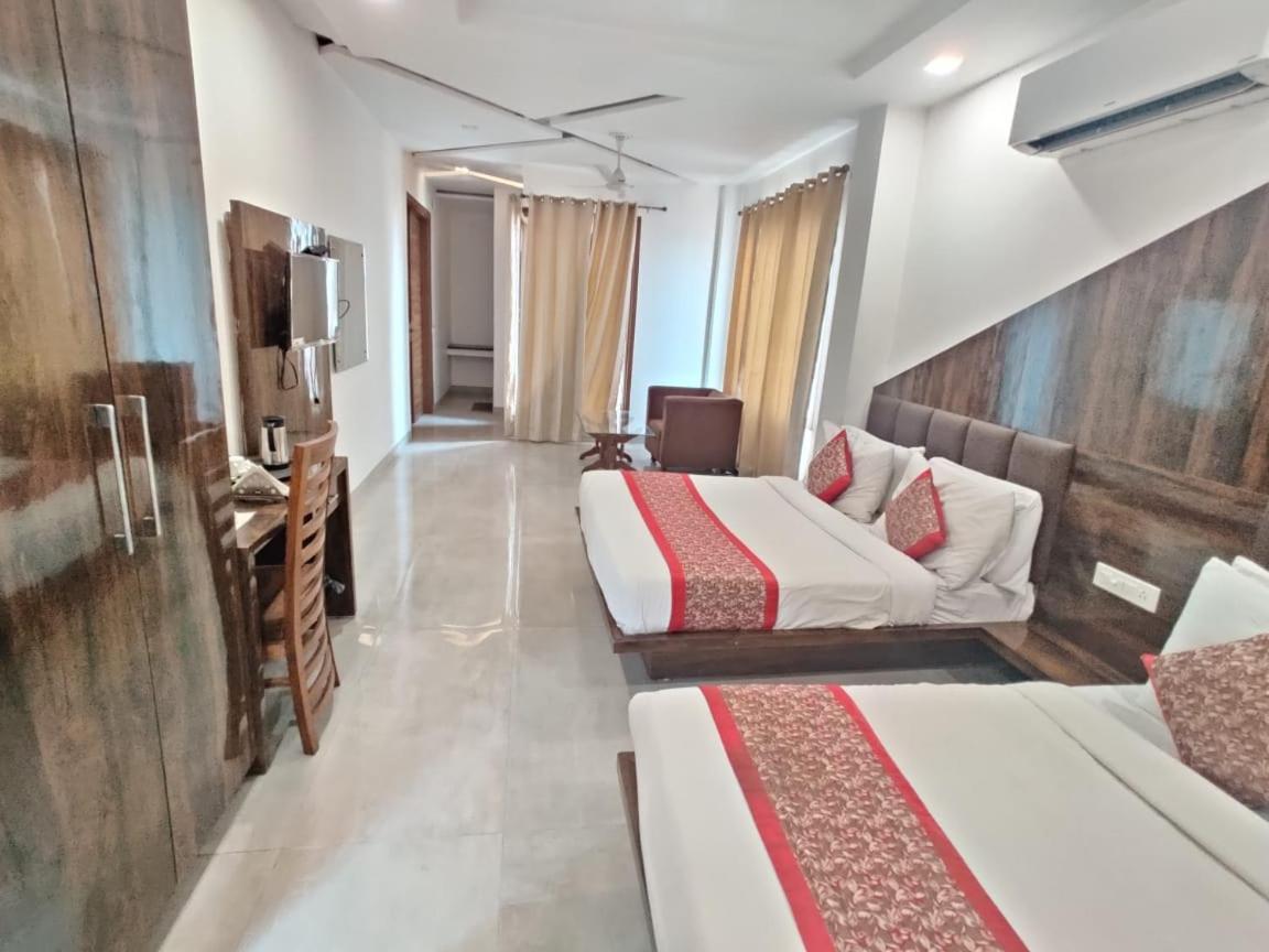 Отель Super Collection O Amritsar Near Railway Station Экстерьер фото