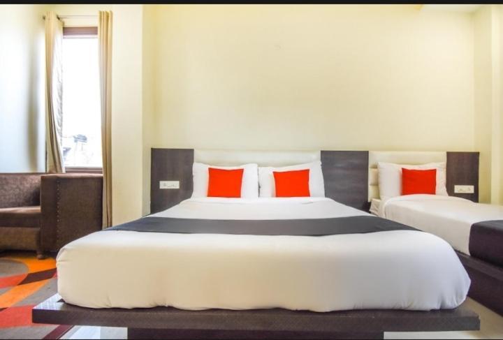 Отель Super Collection O Amritsar Near Railway Station Экстерьер фото
